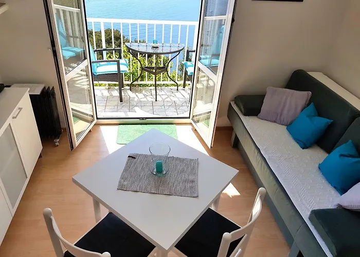 斯维耶可夫公寓